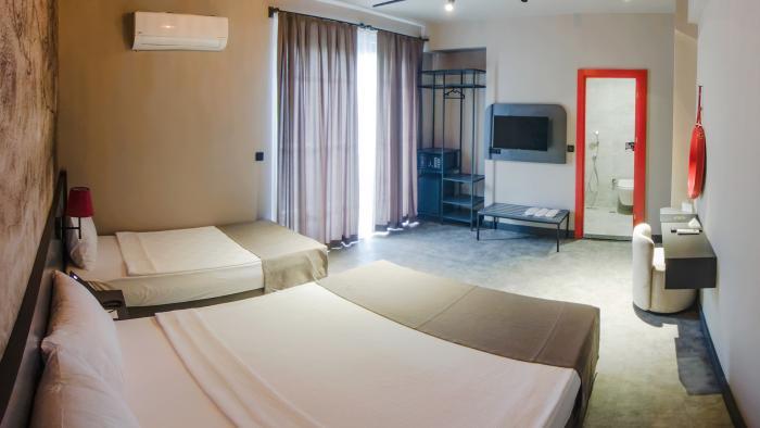 Hotel Golden Sun بيلديبي الغرفة الصورة