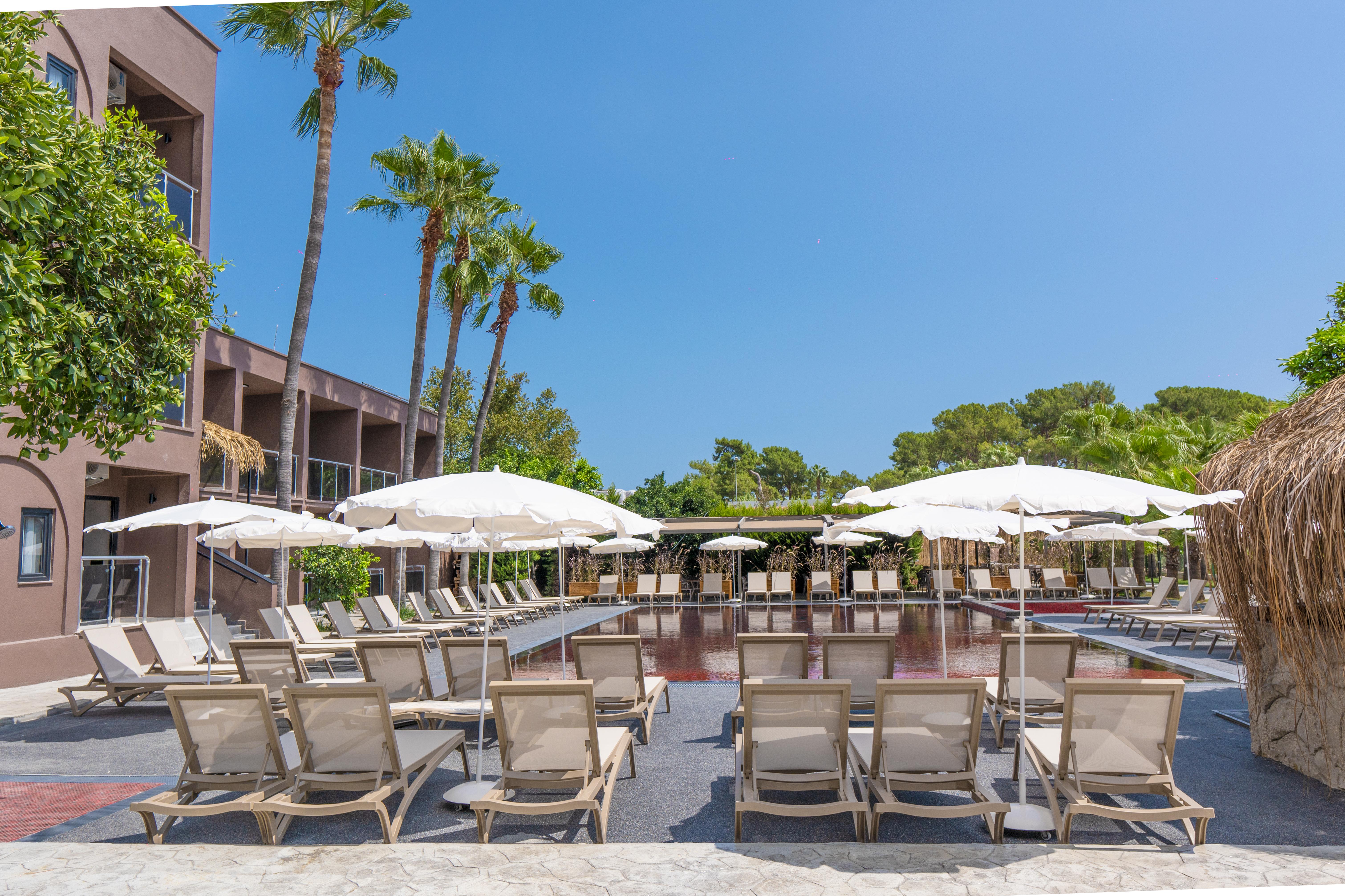 Hotel Golden Sun بيلديبي المظهر الخارجي الصورة